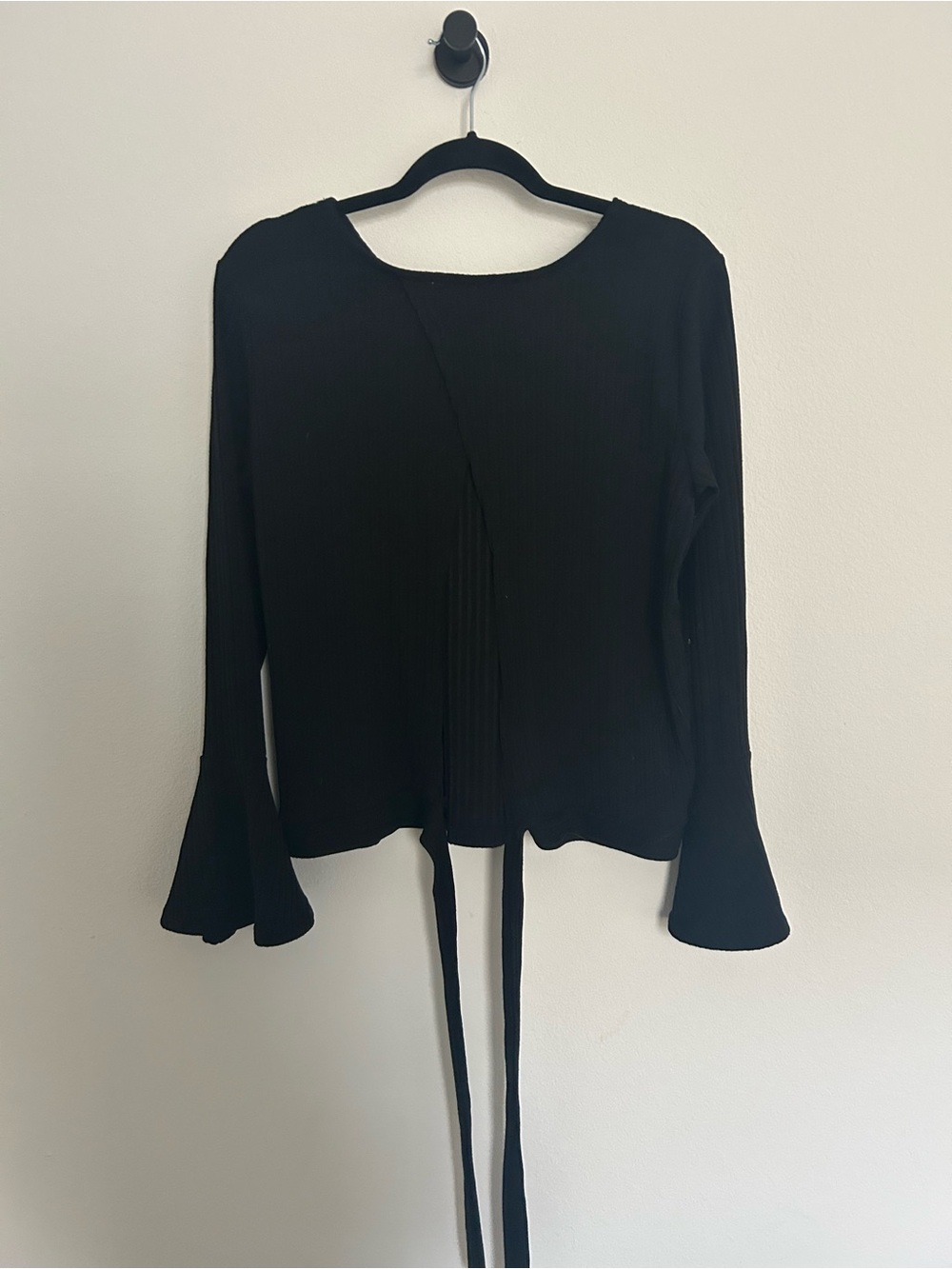 She + Sky Black Ribbed Long-Sleeve Bell Sleeve Tie Back Top